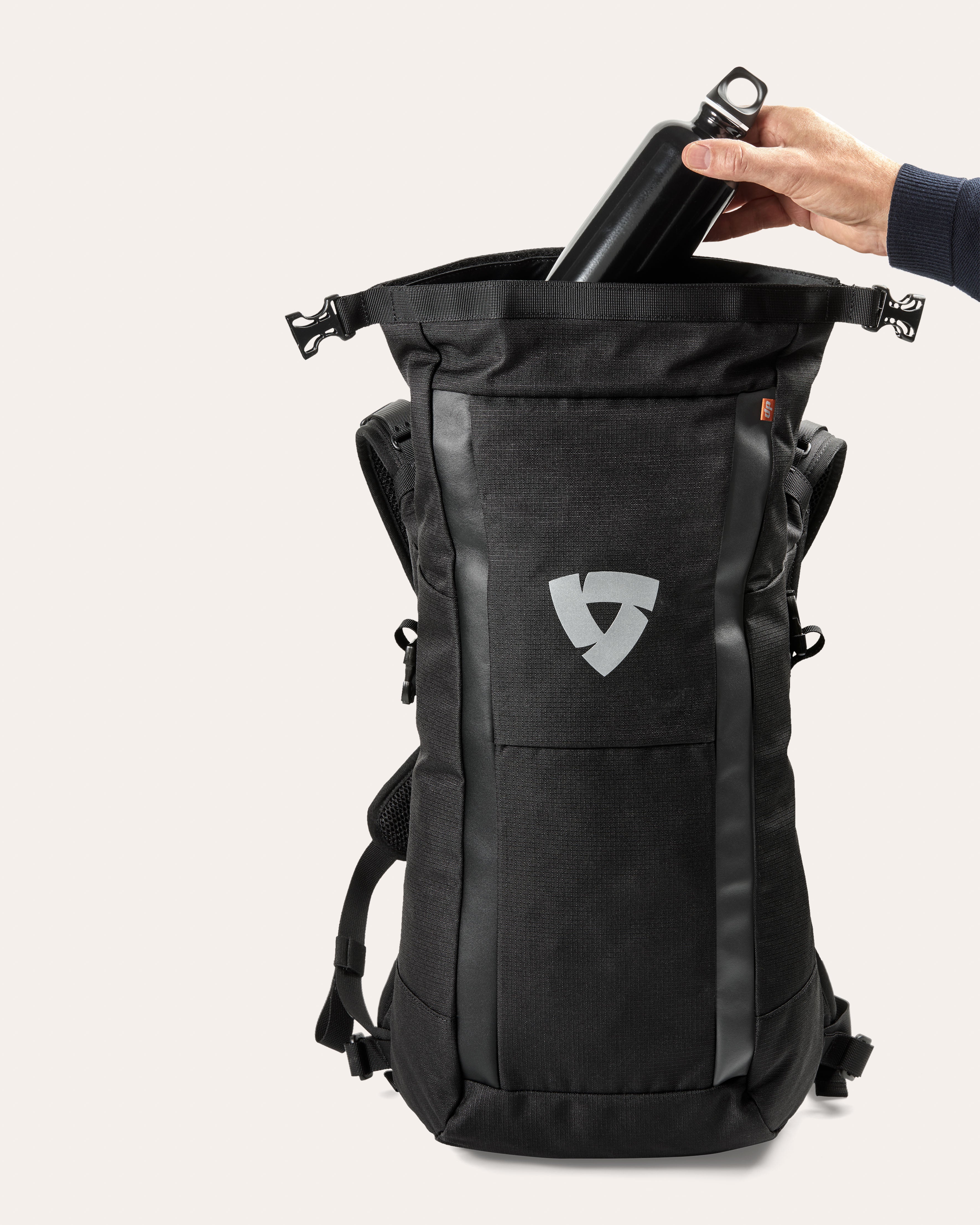 Backpack Stack 15L H2O | Black - Image 5